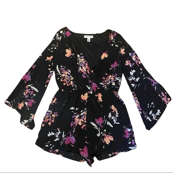 Arizona Jean Company Pants - Arizona Jean Co Floral Romper
